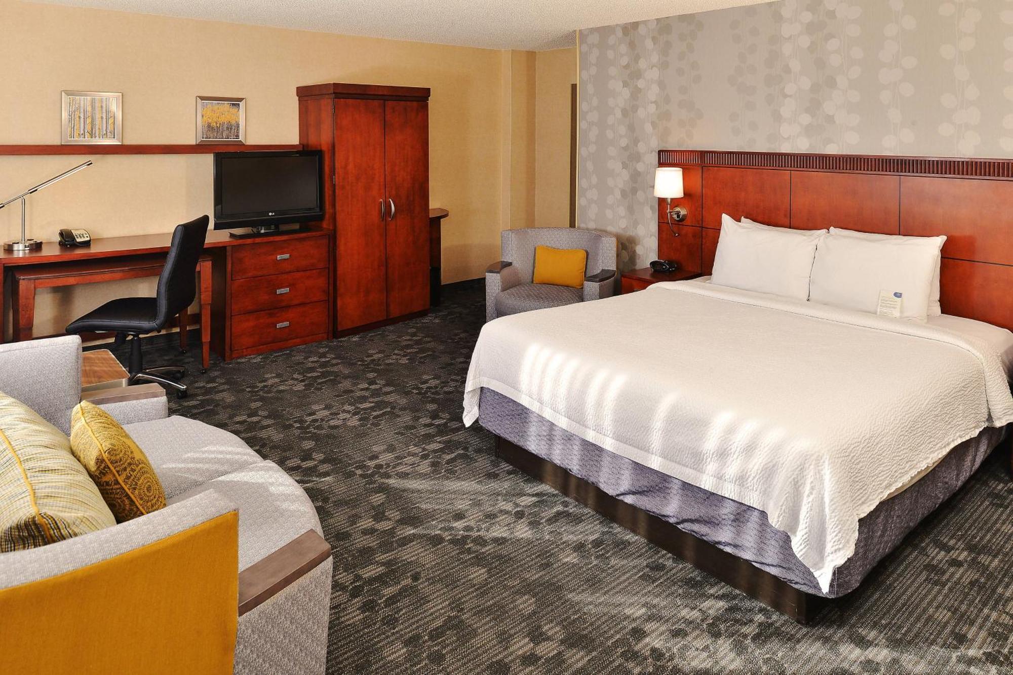 Courtyard By Marriott Denver Cherry Creek Eksteriør billede