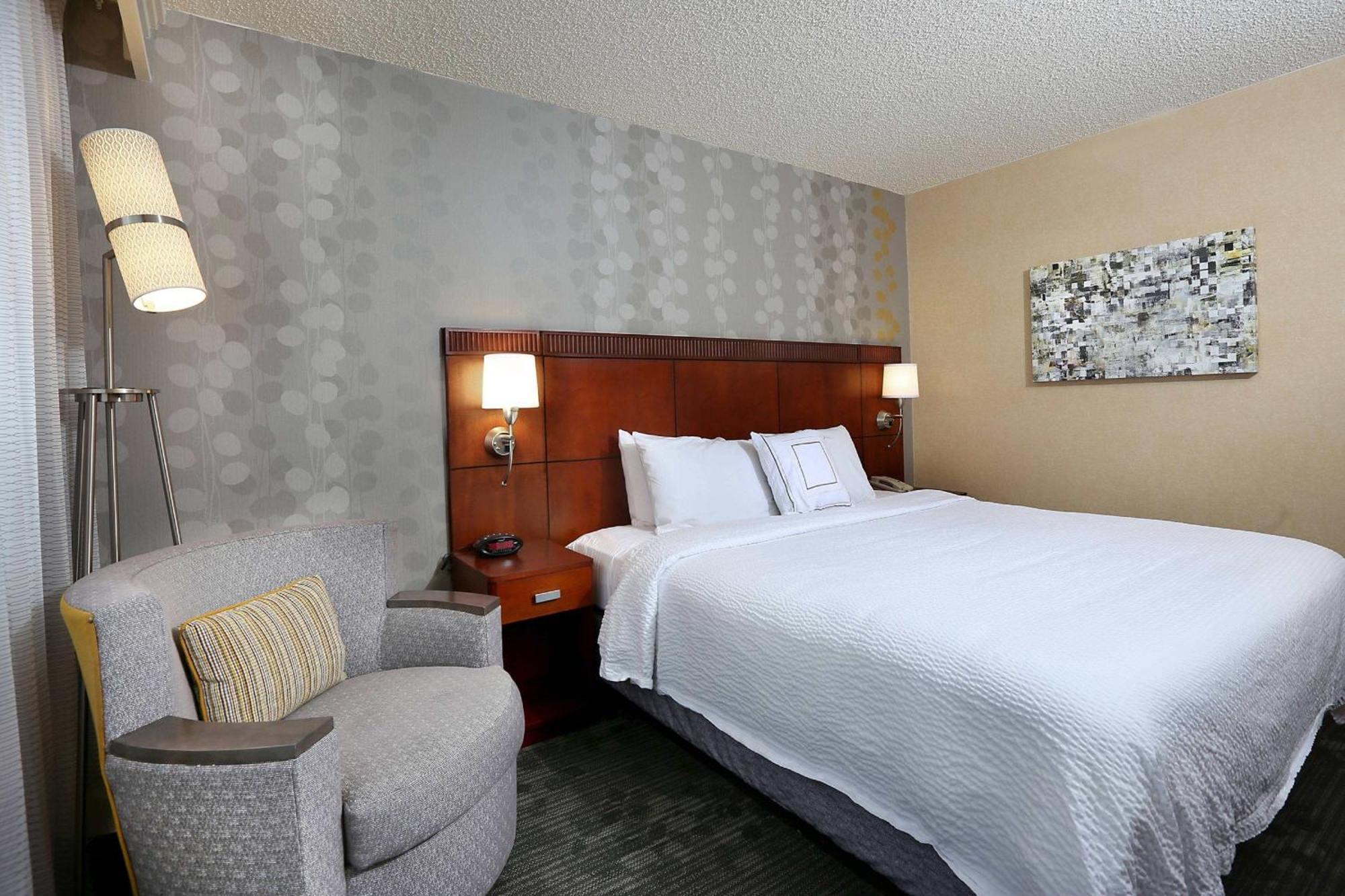 Courtyard By Marriott Denver Cherry Creek Eksteriør billede