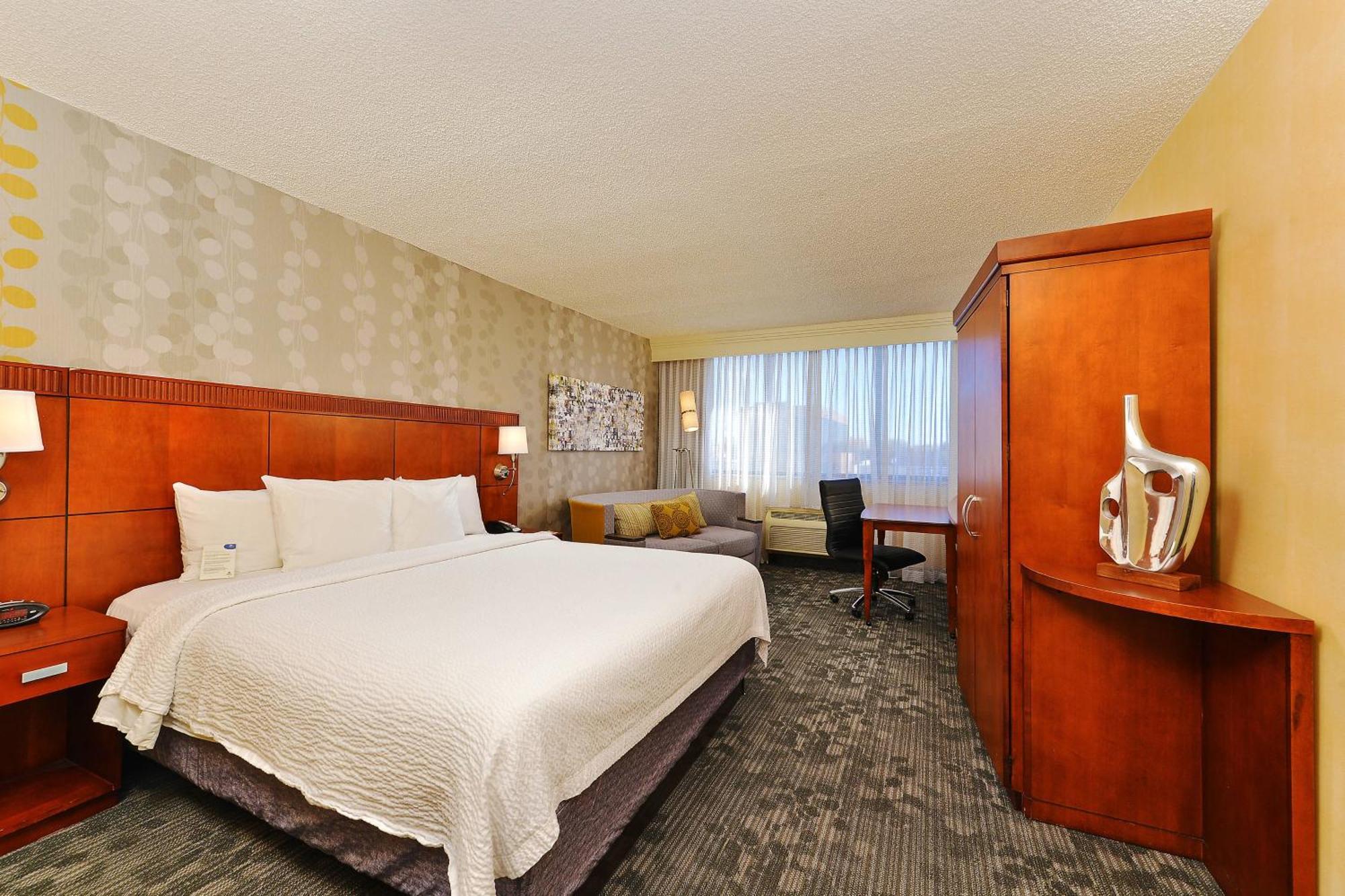 Courtyard By Marriott Denver Cherry Creek Eksteriør billede
